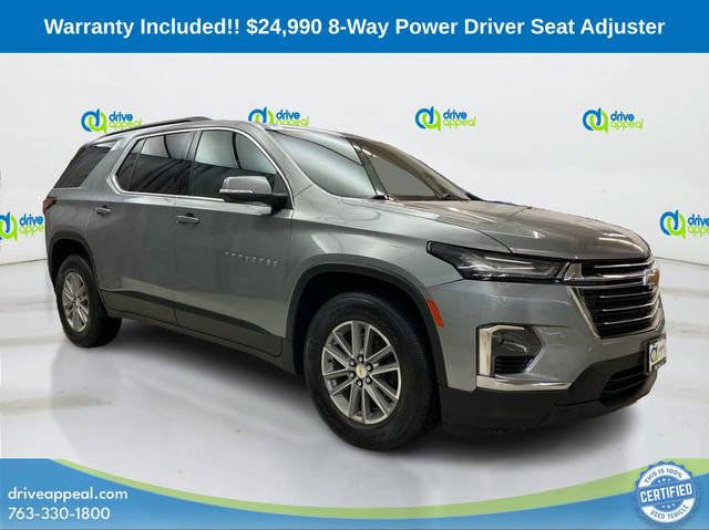 Used 2023 Chevrolet Traverse LT image 3