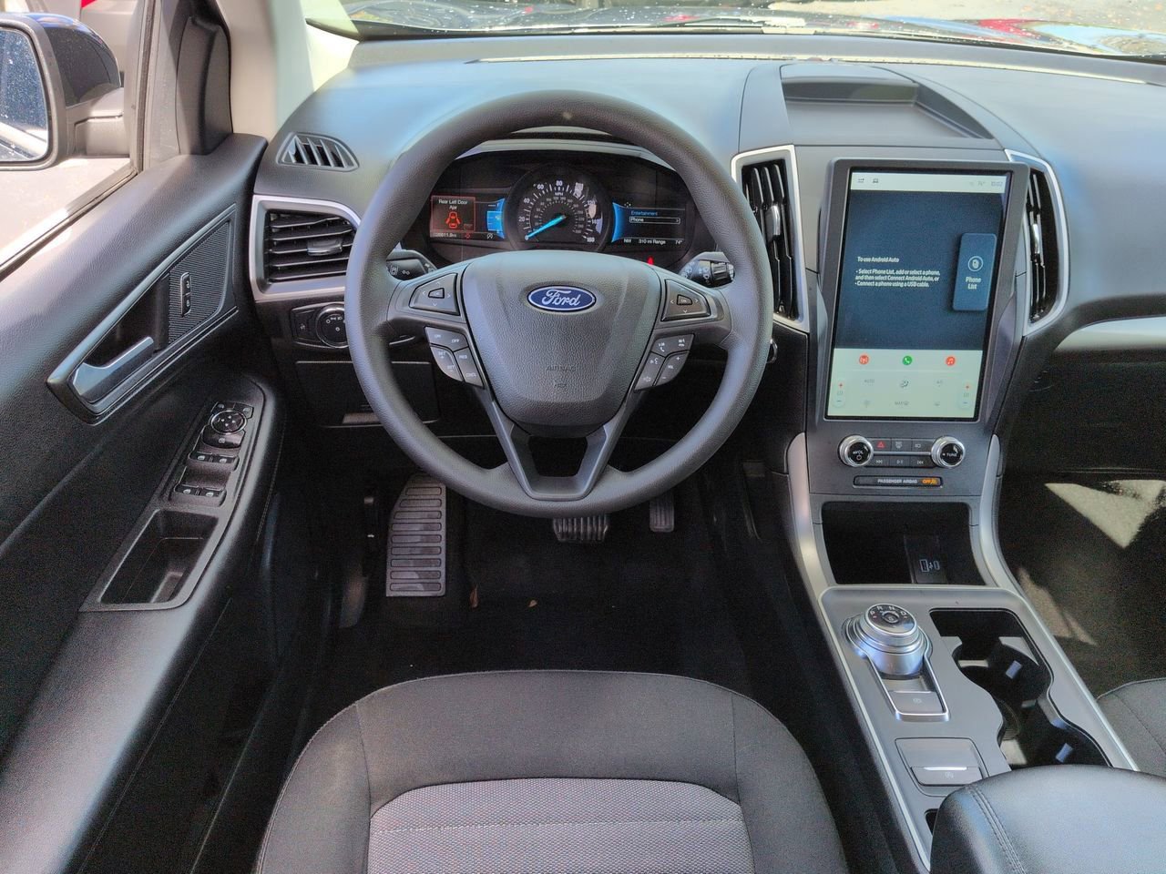 Certified 2022 Ford Edge SE w/ Black Appearance Package image 16