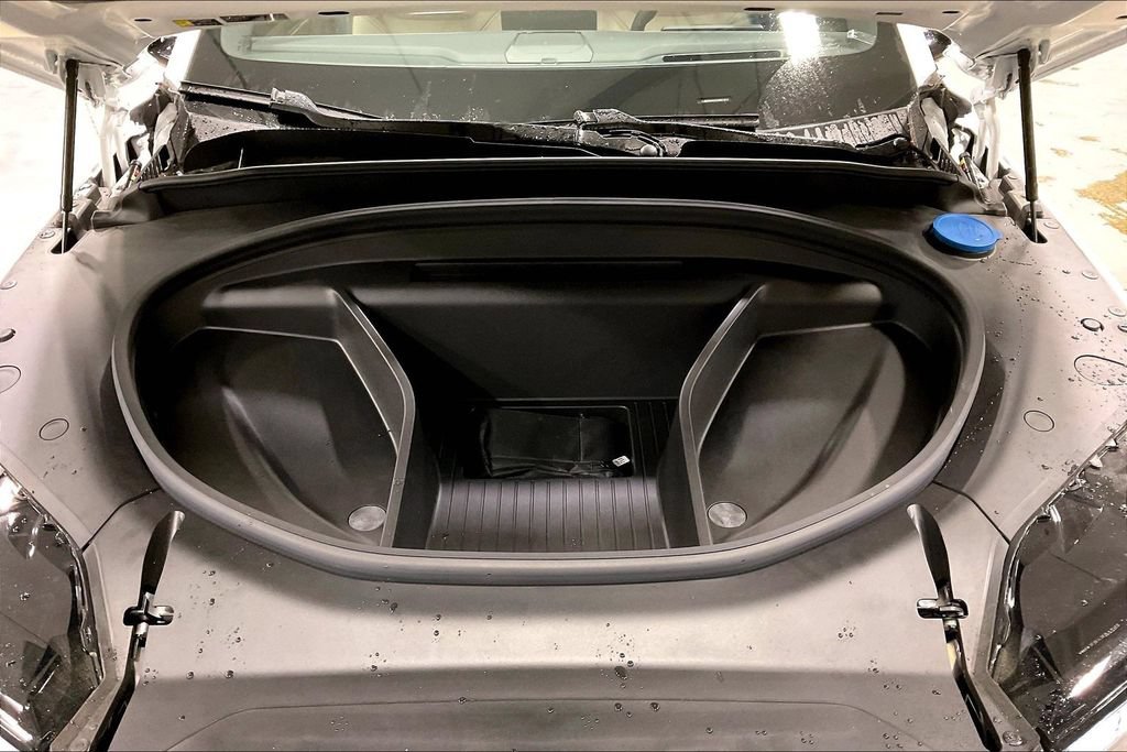 New 2026 Volvo EX90 Plus AWD/4WD image 12