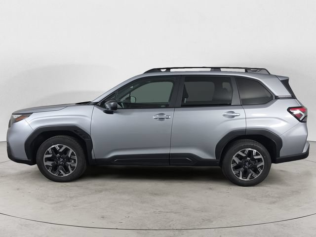Used 2026 Subaru Forester Premium AWD/4WD image 2