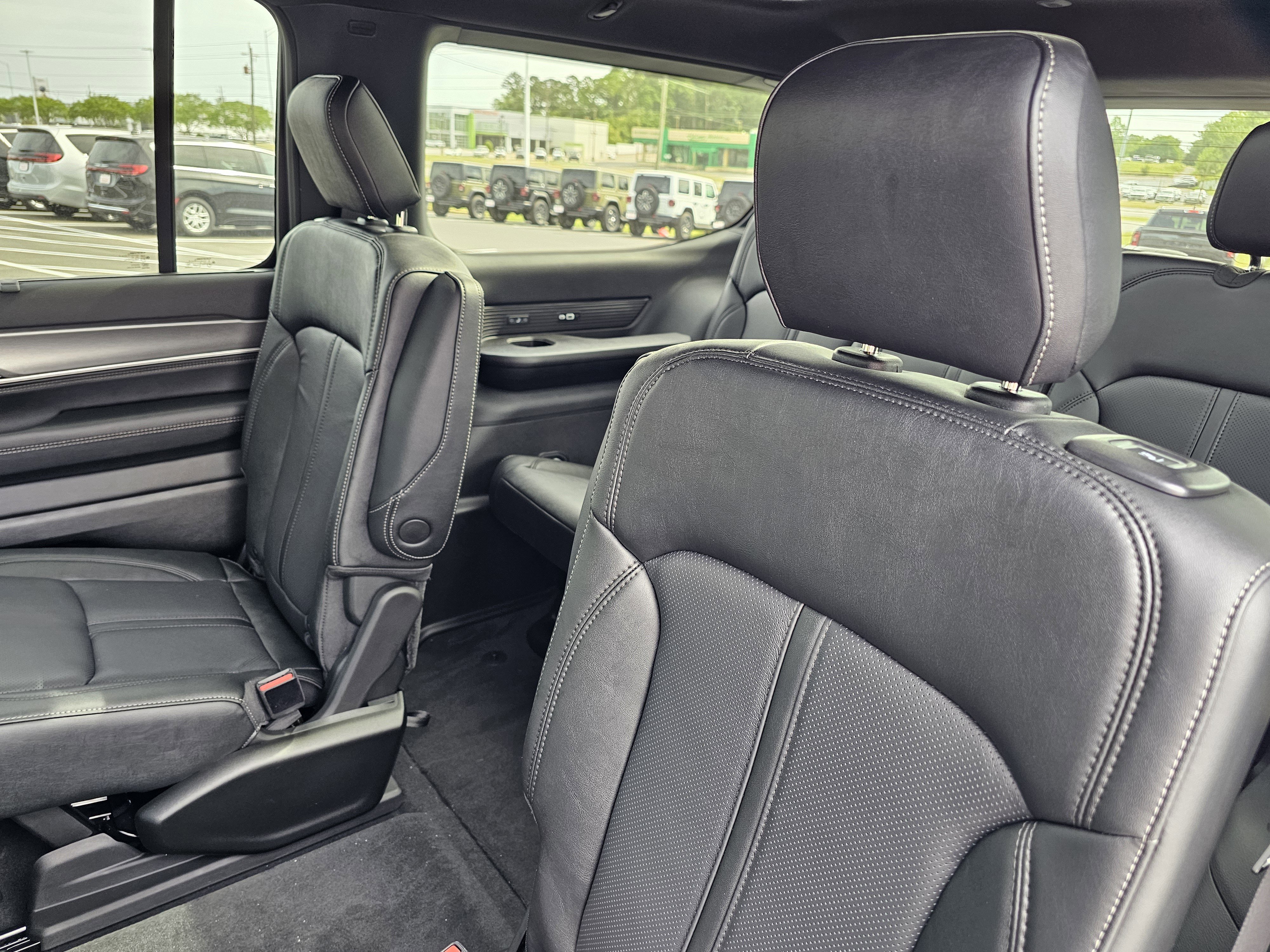 New 2026 Jeep Grand Wagoneer Limited image 33