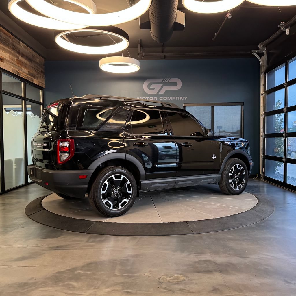 Used 2023 Ford Bronco Sport Outer Banks AWD/4WD image 3