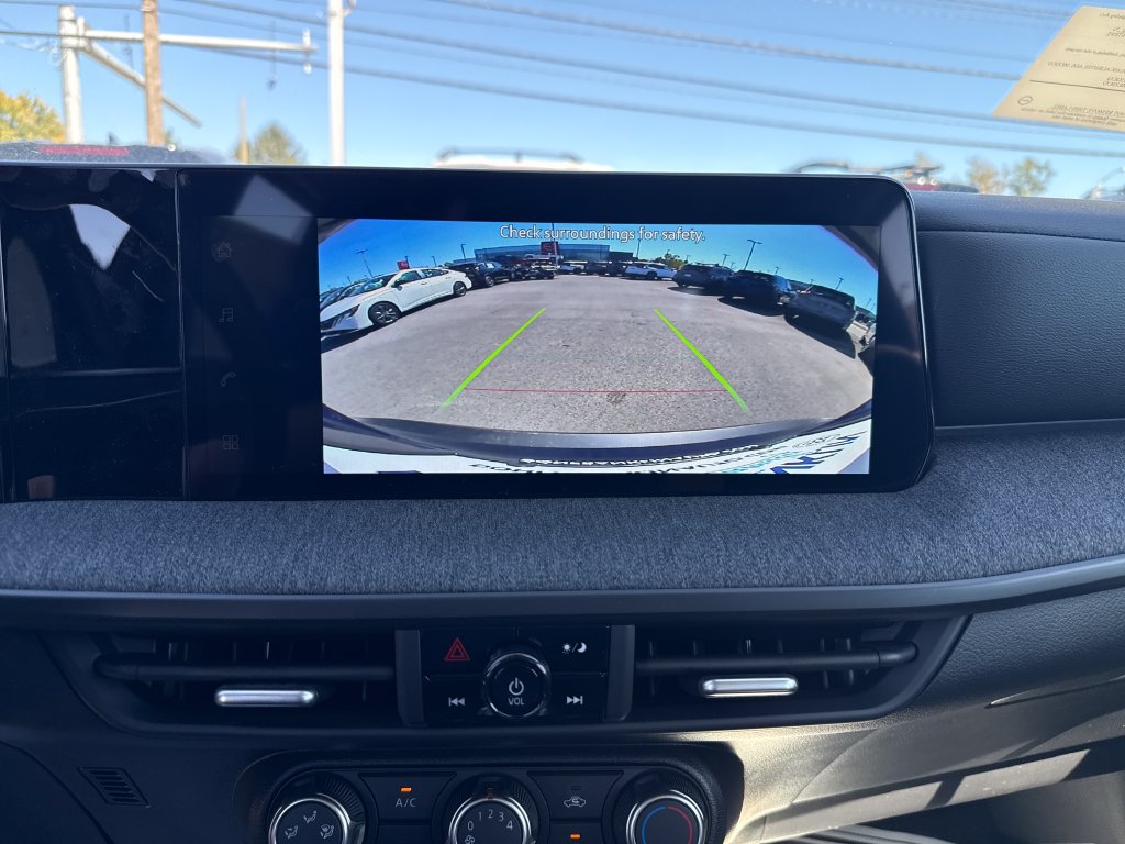 New 2027 Nissan Kicks S FWD image 22