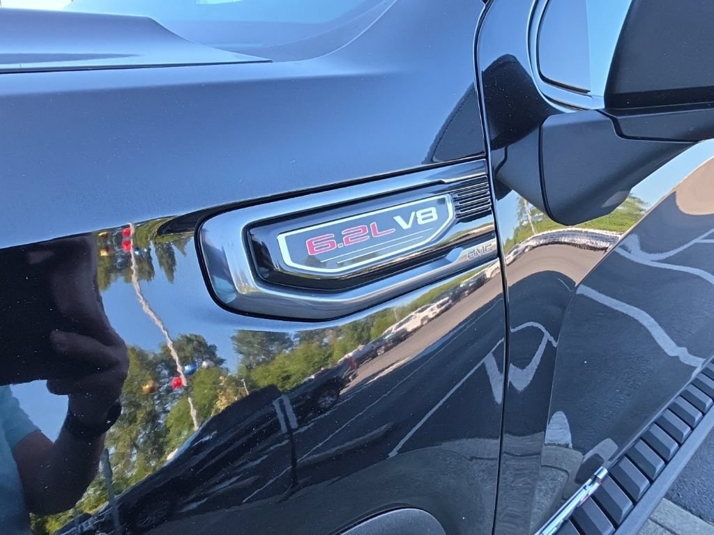Used 2021 GMC Sierra 1500 AT4 w/ AT4 Premium Package AWD/4WD image 40