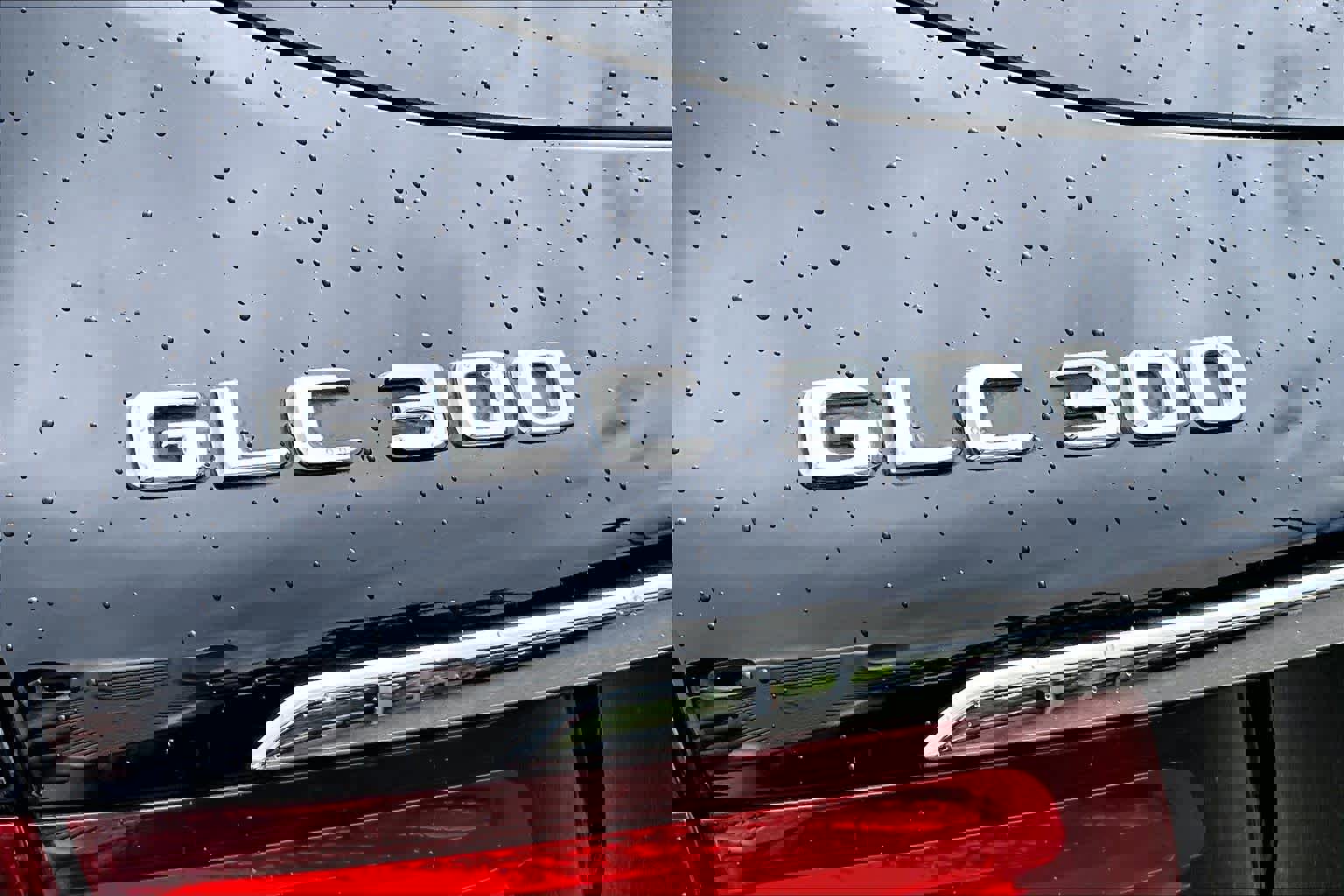 Used 2019 Mercedes-Benz GLC 300 image 30