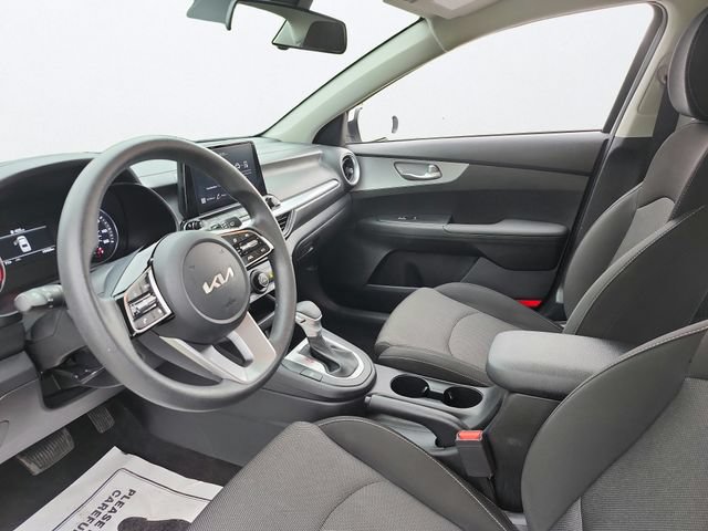Certified 2023 Kia Forte LXS w/ LXS Technology Package FWD image 11