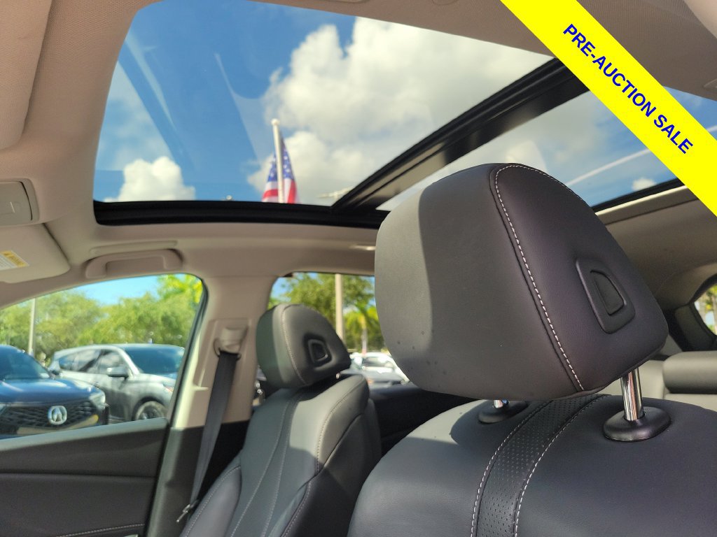 Used 2025 Acura RDX w/ Technology Package AWD/4WD image 17