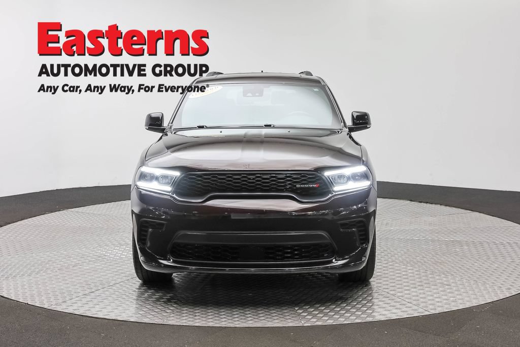 Used 2024 Dodge Durango GT RWD image 2