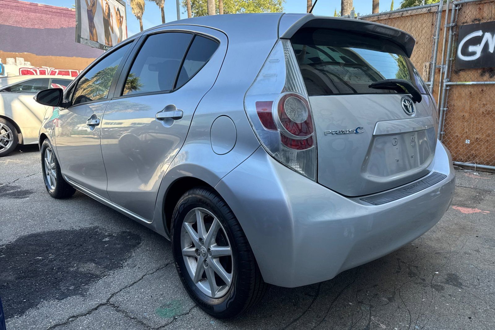 Used 2014 Toyota Prius C Three image 6