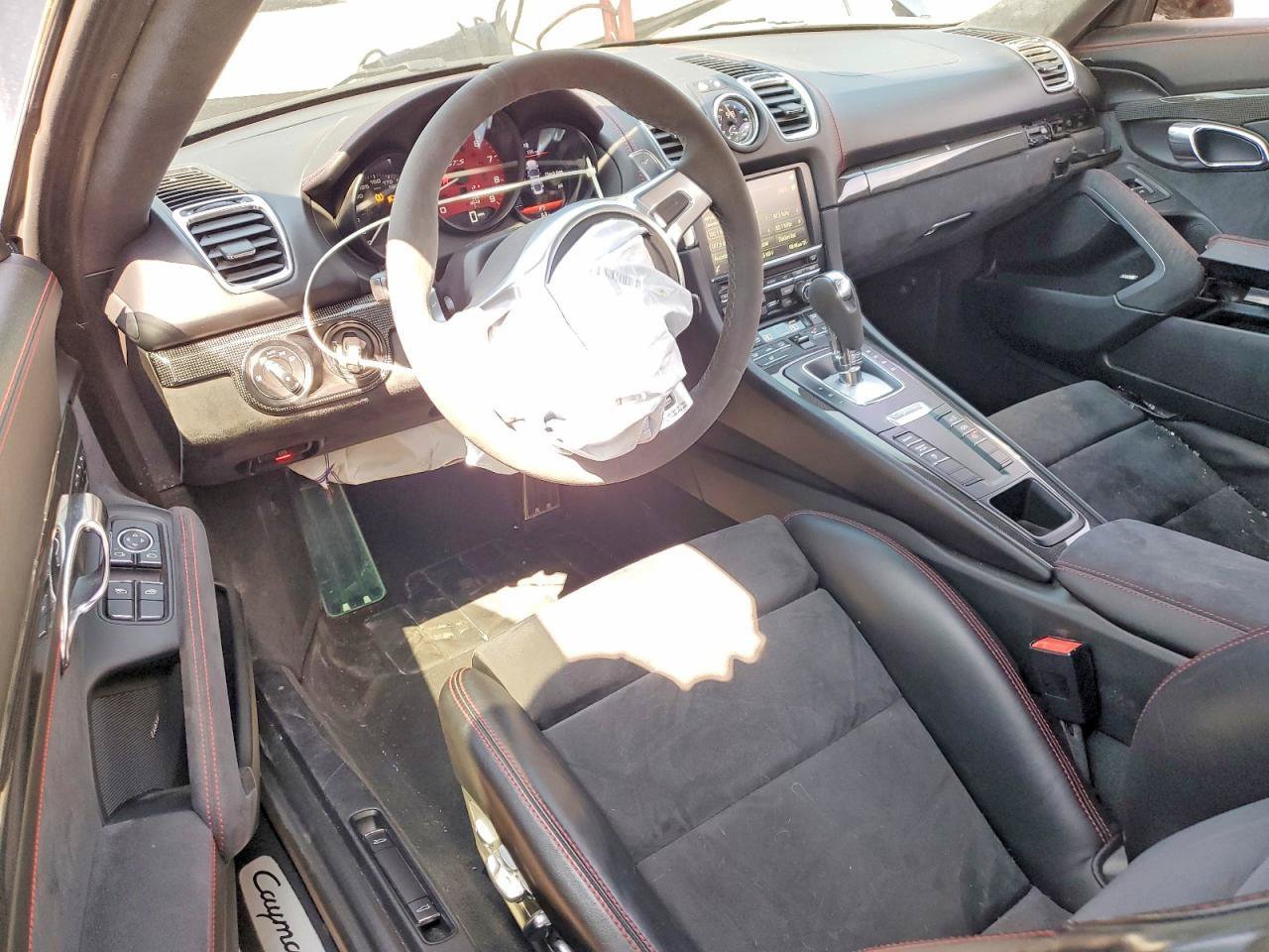 Used 2016 Porsche Cayman S RWD image 7
