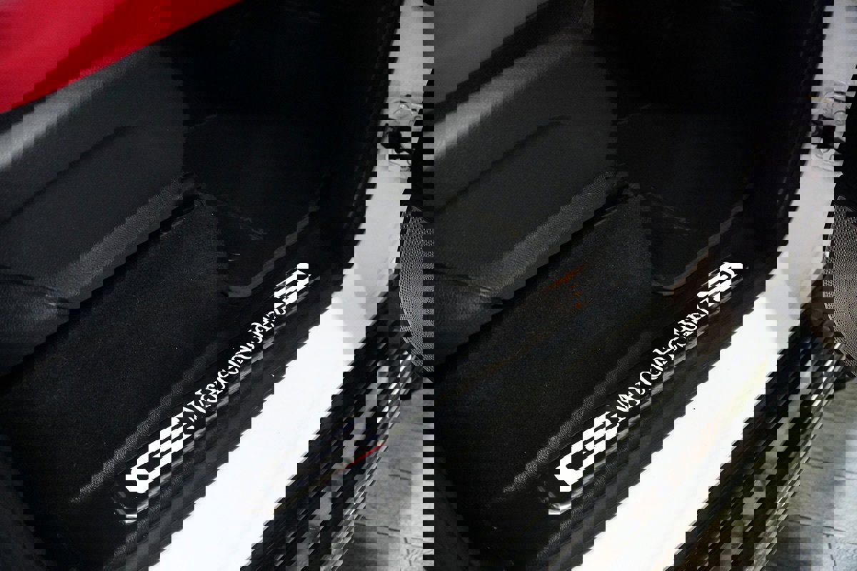 Used 2021 Mercedes-Benz G 550 image 28