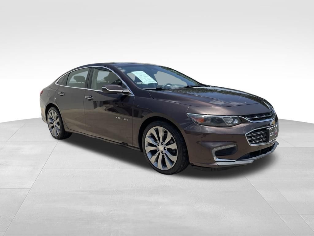 Used 2016 Chevrolet Malibu Premier w/ Driver Confidence Package FWD image 3