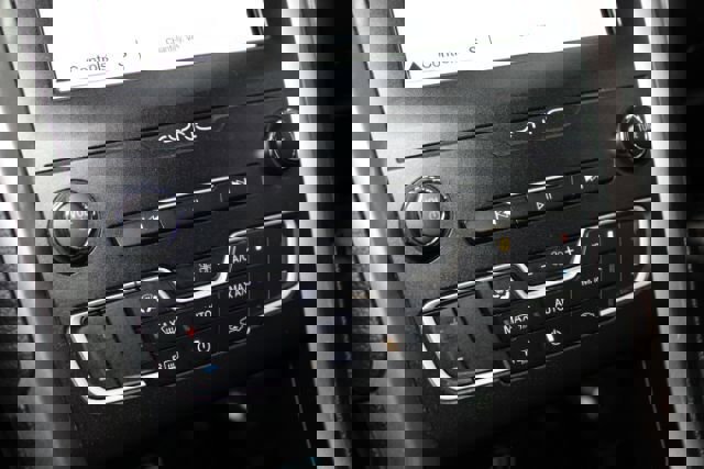 Used 2019 Ford Fusion SE image 17