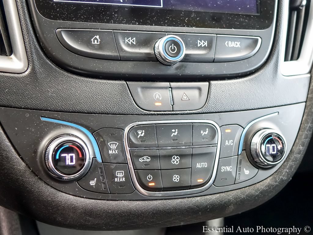 Used 2023 Chevrolet Malibu LT FWD image 17