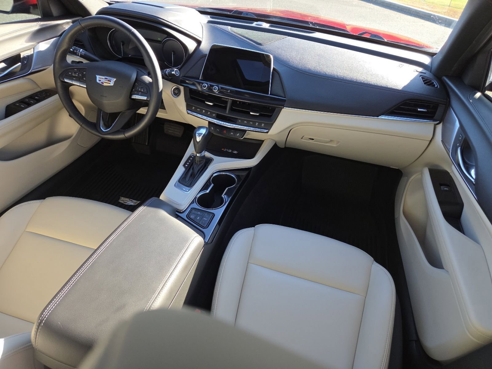 Used 2023 Cadillac CT4 Luxury w/ Sun And Sound Package image 24