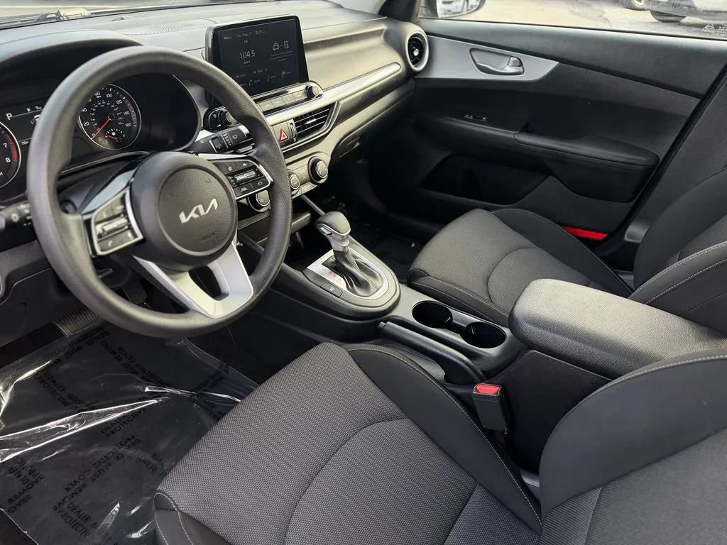 Used 2024 Kia Forte LX FWD image 10