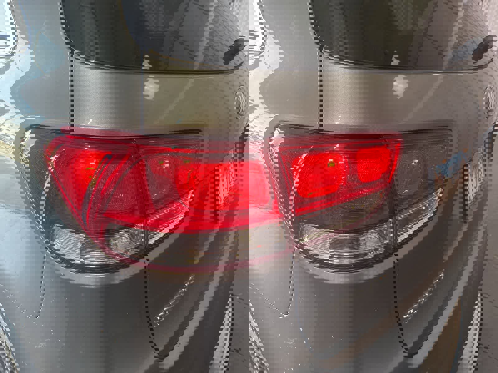 Used 2017 Kia Sorento LX image 10