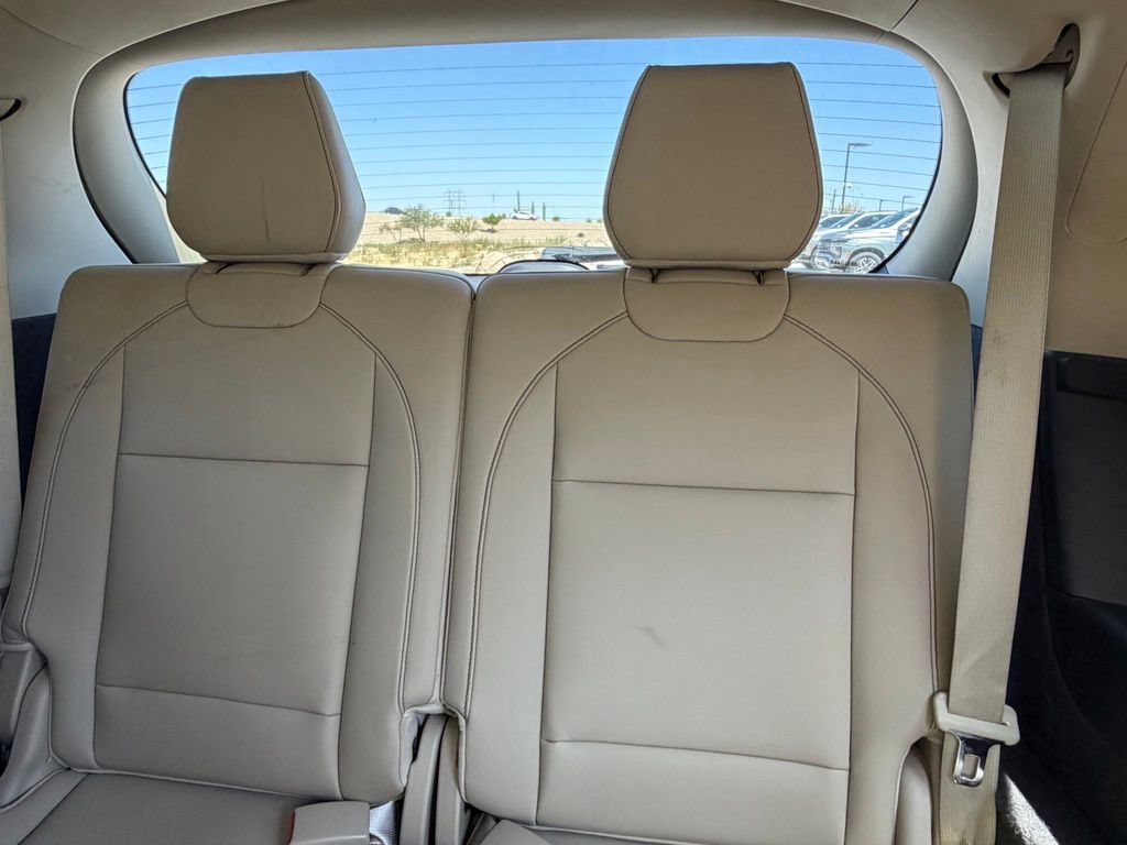 Used 2017 Acura MDX FWD w/ Advance Package image 7