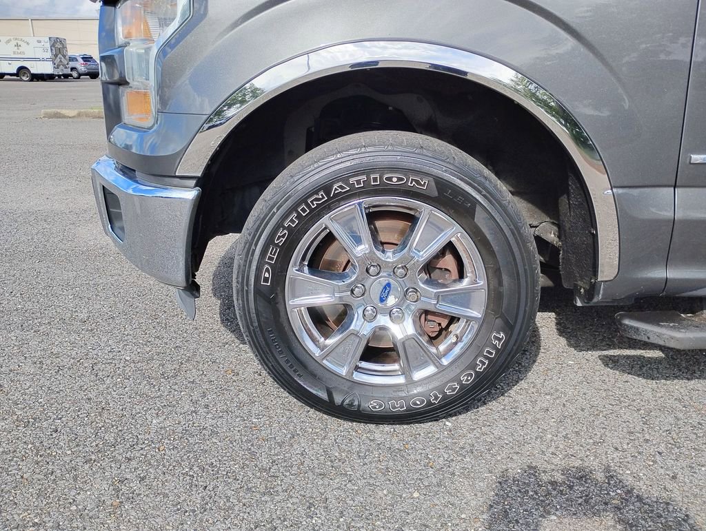 Used 2015 Ford F150 XLT w/ Equipment Group 302A Luxury RWD image 18