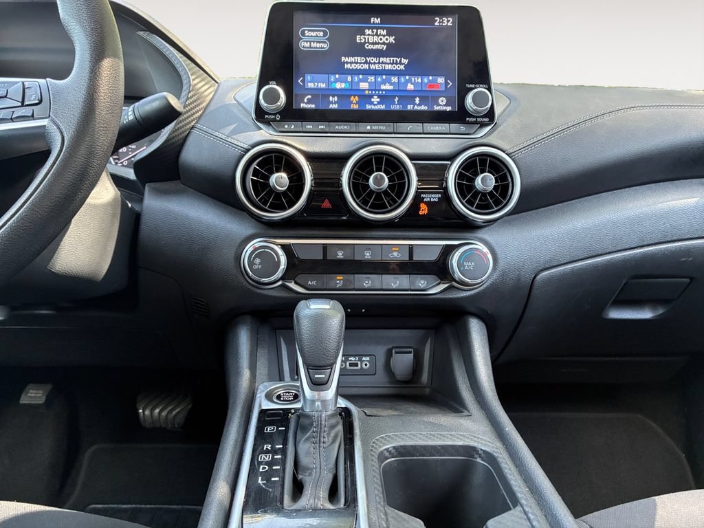 Used 2024 Nissan Sentra SV FWD image 11
