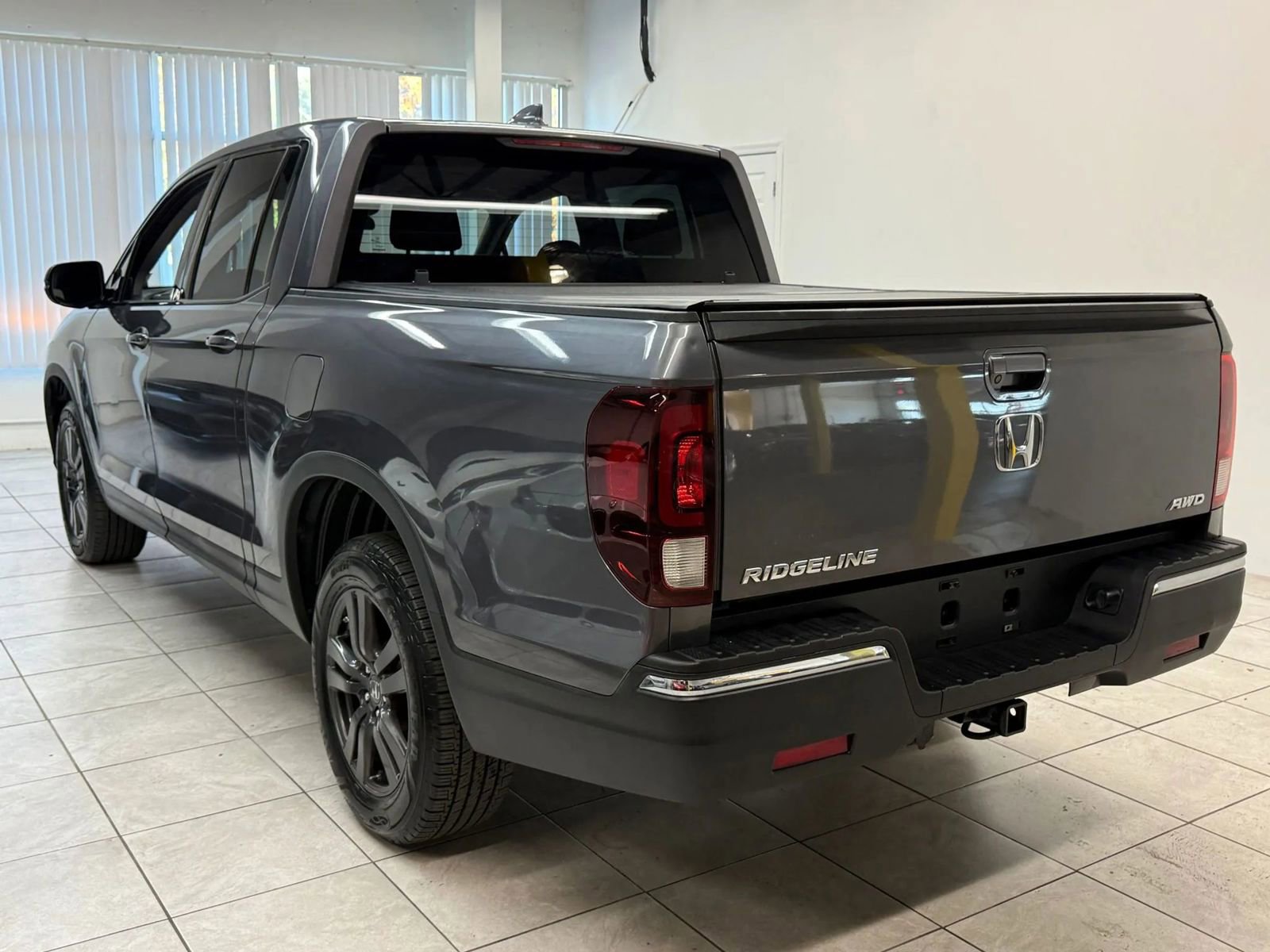 Used 2020 Honda Ridgeline Sport image 7