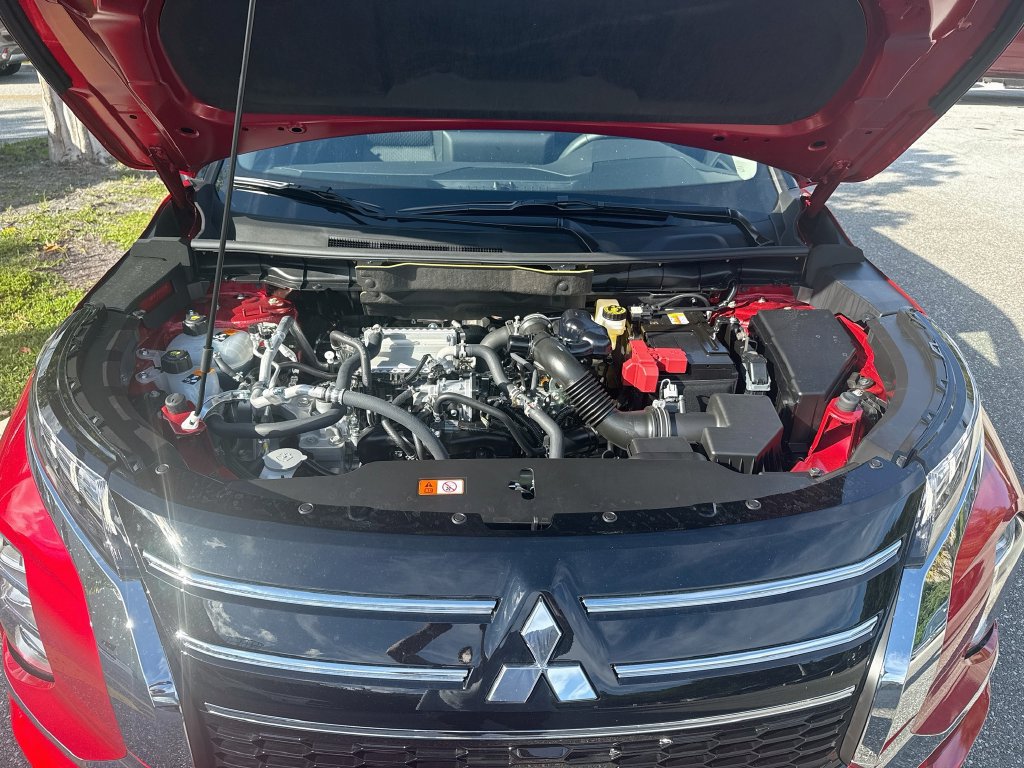 New 2026 Mitsubishi Outlander ES FWD image 31