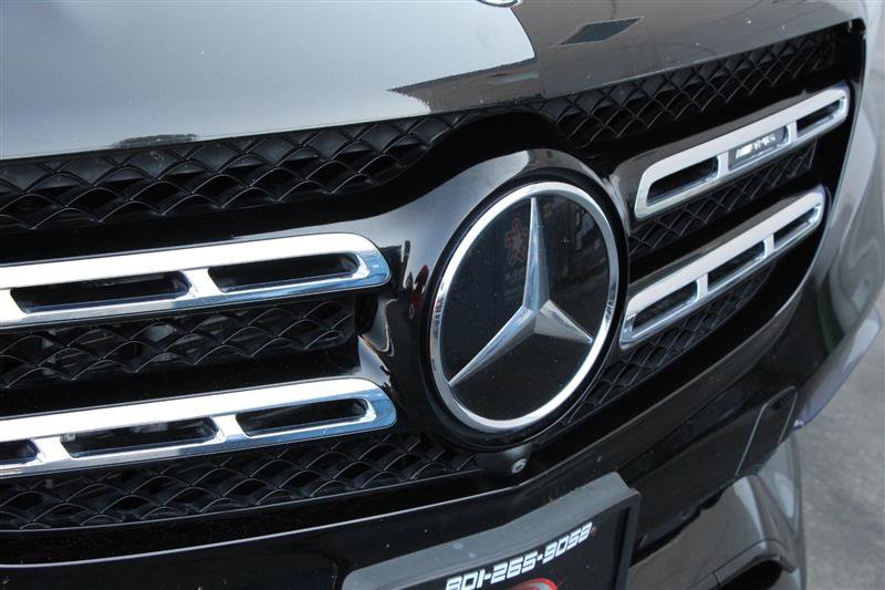 Used 2017 Mercedes-Benz GLS 63 AMG 4MATIC w/ AMG Night Styling Package image 47