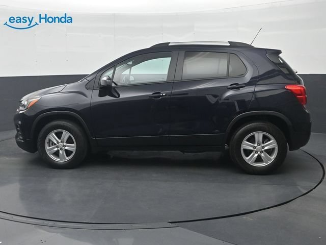 Used 2022 Chevrolet Trax LT w/ LT Convenience Package AWD/4WD image 4