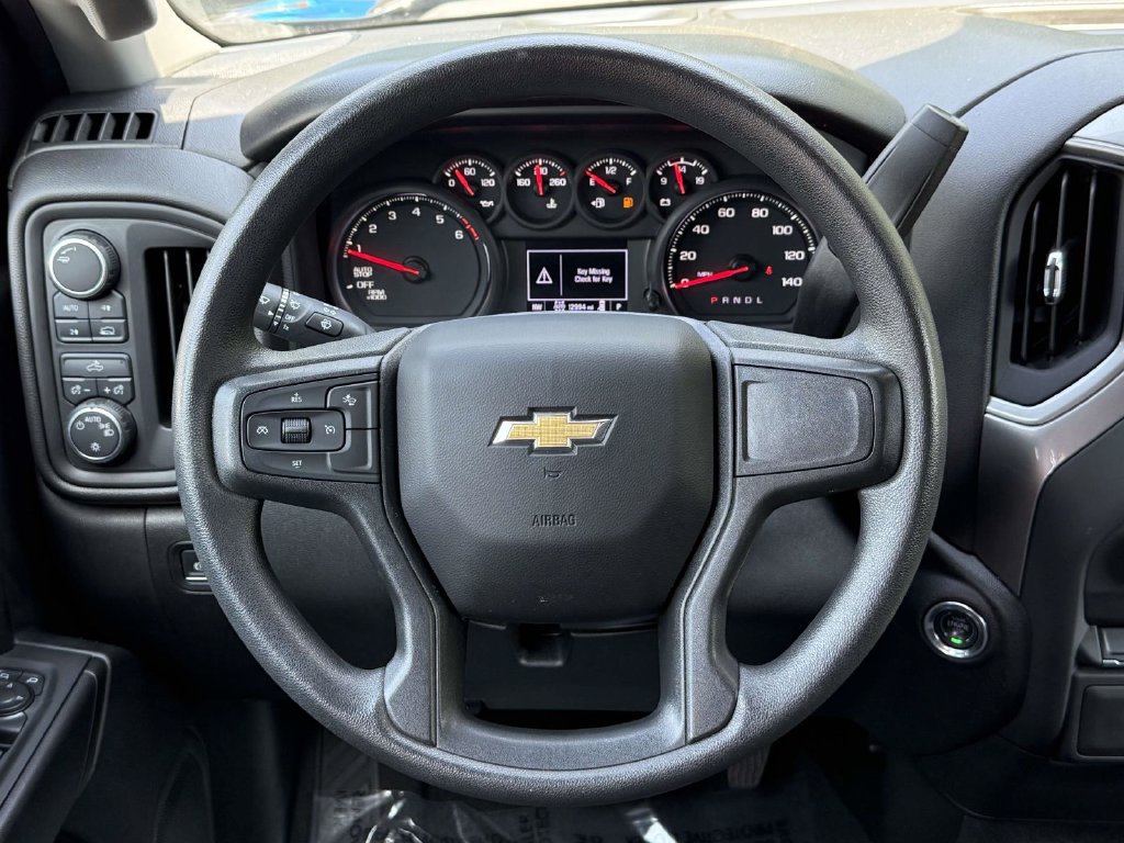 Used 2026 Chevrolet Silverado 1500 Custom AWD/4WD image 18