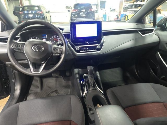 Used 2024 Toyota Corolla SE image 12