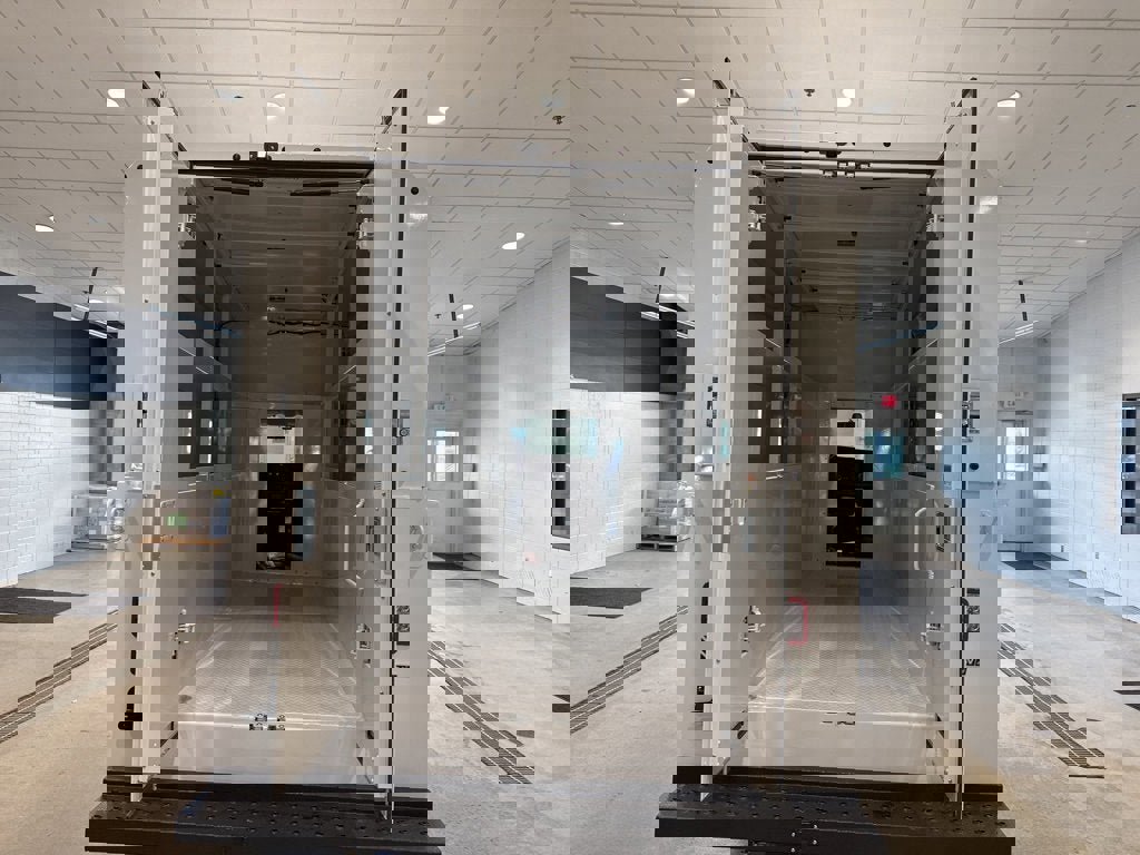 New 2025 GMC Savana 3500 w/ Power Convenience Package image 16