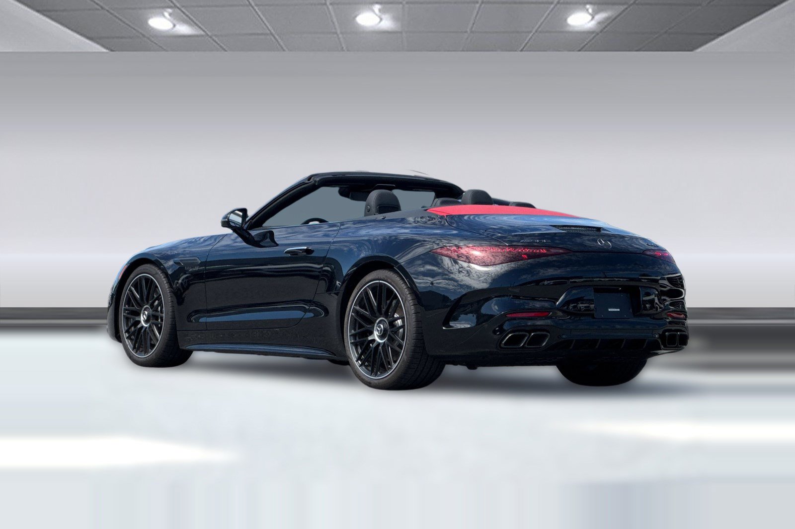 New 2024 Mercedes-Benz SL 63 AMG 4MATIC image 3