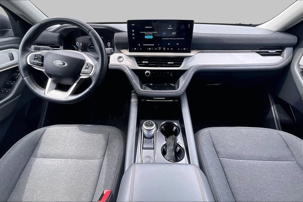 Certified 2025 Ford Explorer Active AWD/4WD image 16