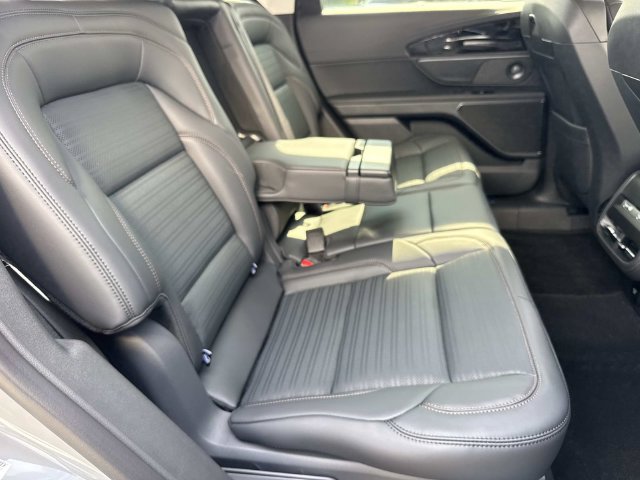 New 2026 Lincoln Nautilus Reserve AWD/4WD image 10