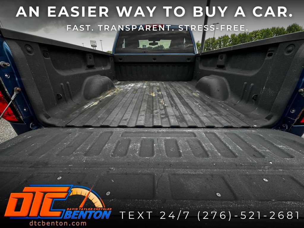 Used 2018 Chevrolet Silverado 1500 LT w/ LT Convenience Package AWD/4WD image 31