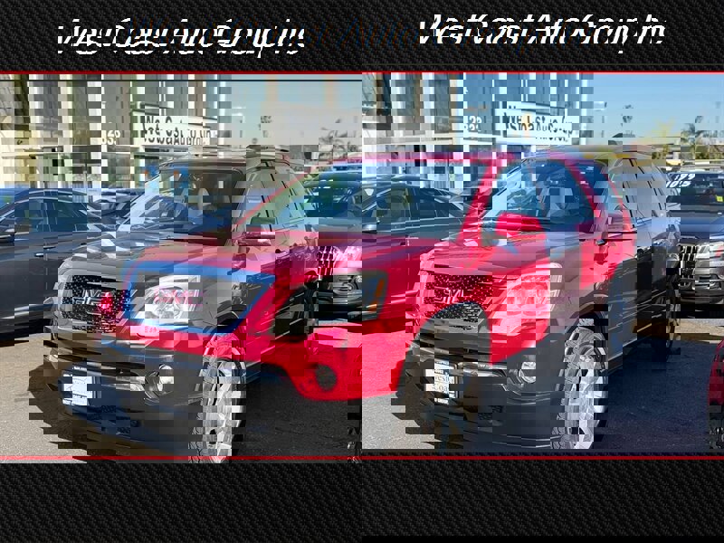 Used 2012 GMC Acadia SLT image 2