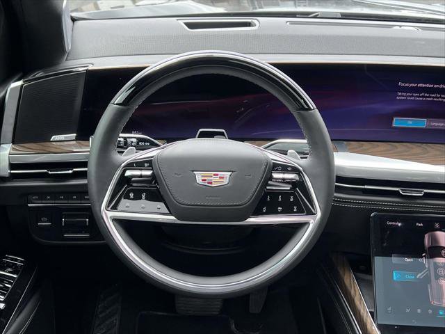 Used 2026 Cadillac Escalade ESV Platinum Sport w/ LPO, ONYX Package image 18