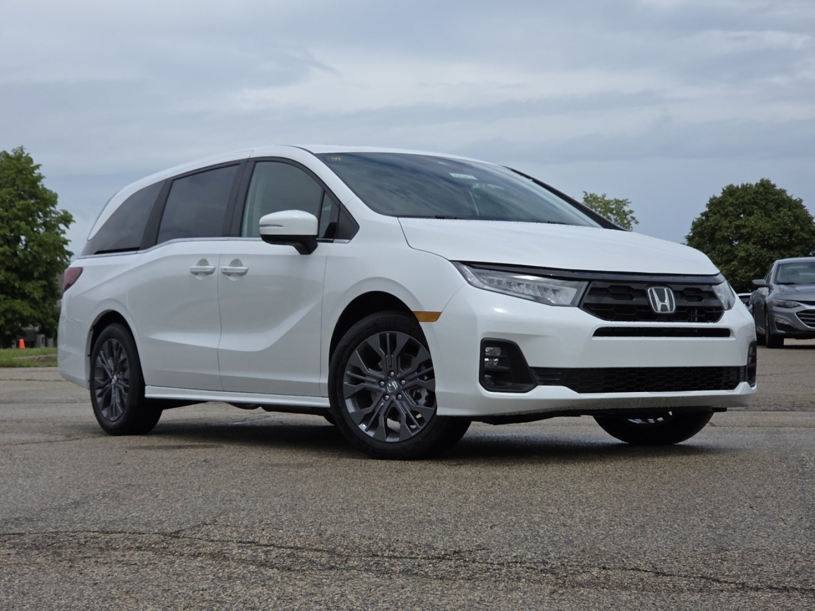 New 2026 Honda Odyssey Touring video 2
