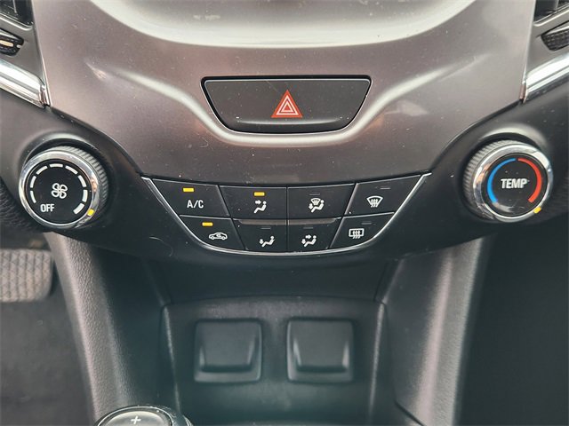 Used 2018 Chevrolet Cruze LT image 18