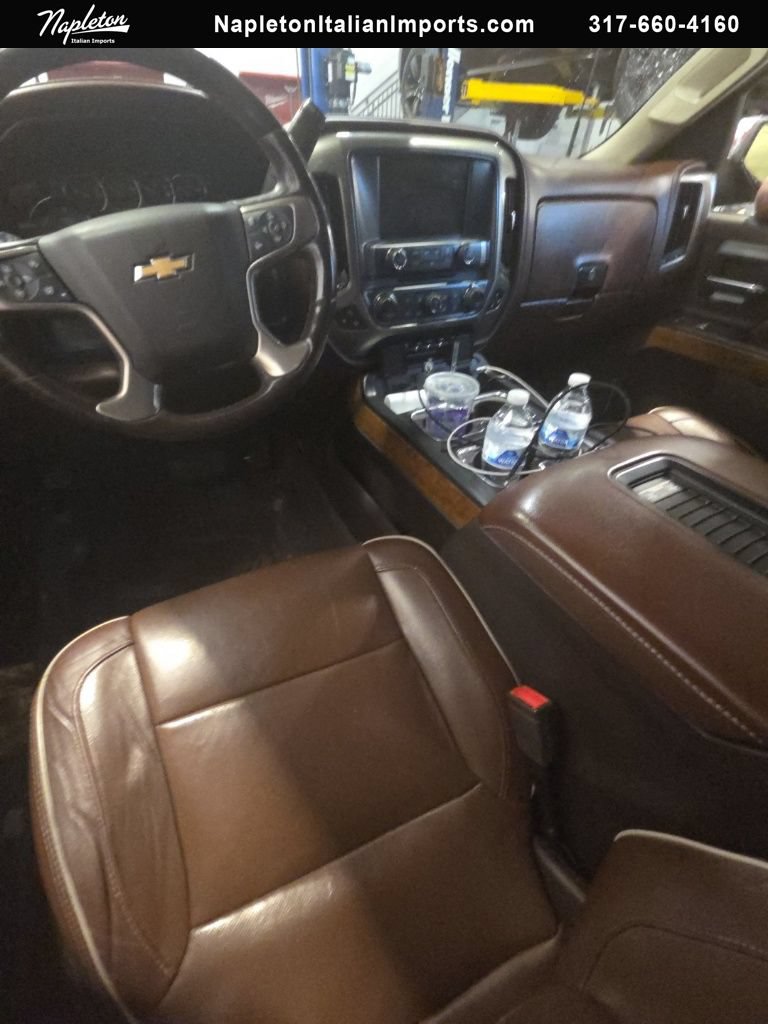 Used 2018 Chevrolet Silverado 1500 High Country AWD/4WD image 5