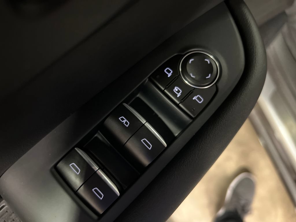 New 2026 Buick Enclave Sport Touring w/ Power Package AWD/4WD image 16