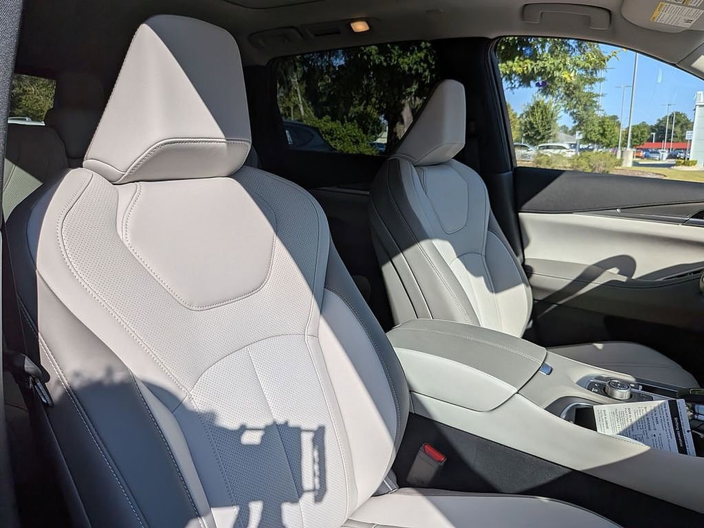 New 2026 INFINITI QX60 Luxe w/ Cargo Package image 38