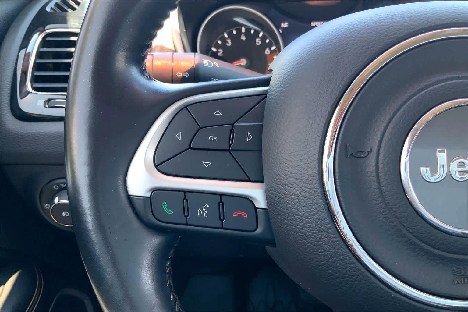 Used 2021 Jeep Compass Limited AWD/4WD image 24