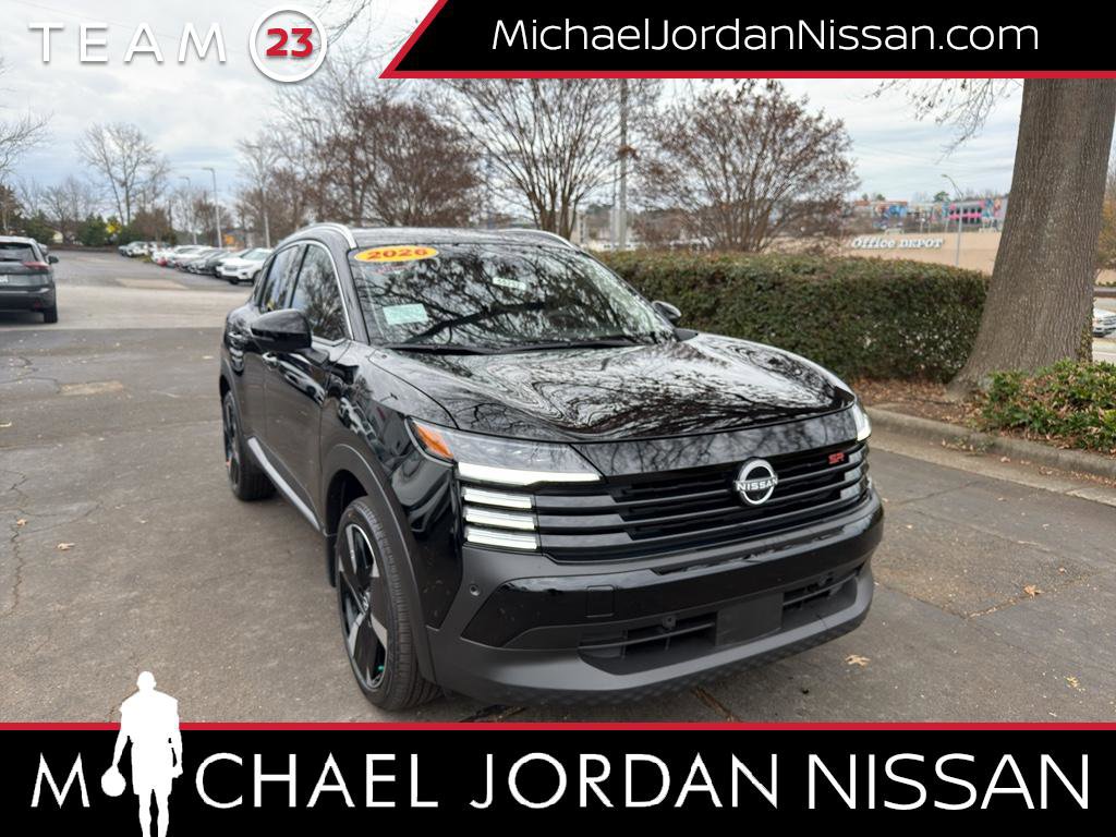 New 2026 Nissan Kicks SR w/ SR Premium Package