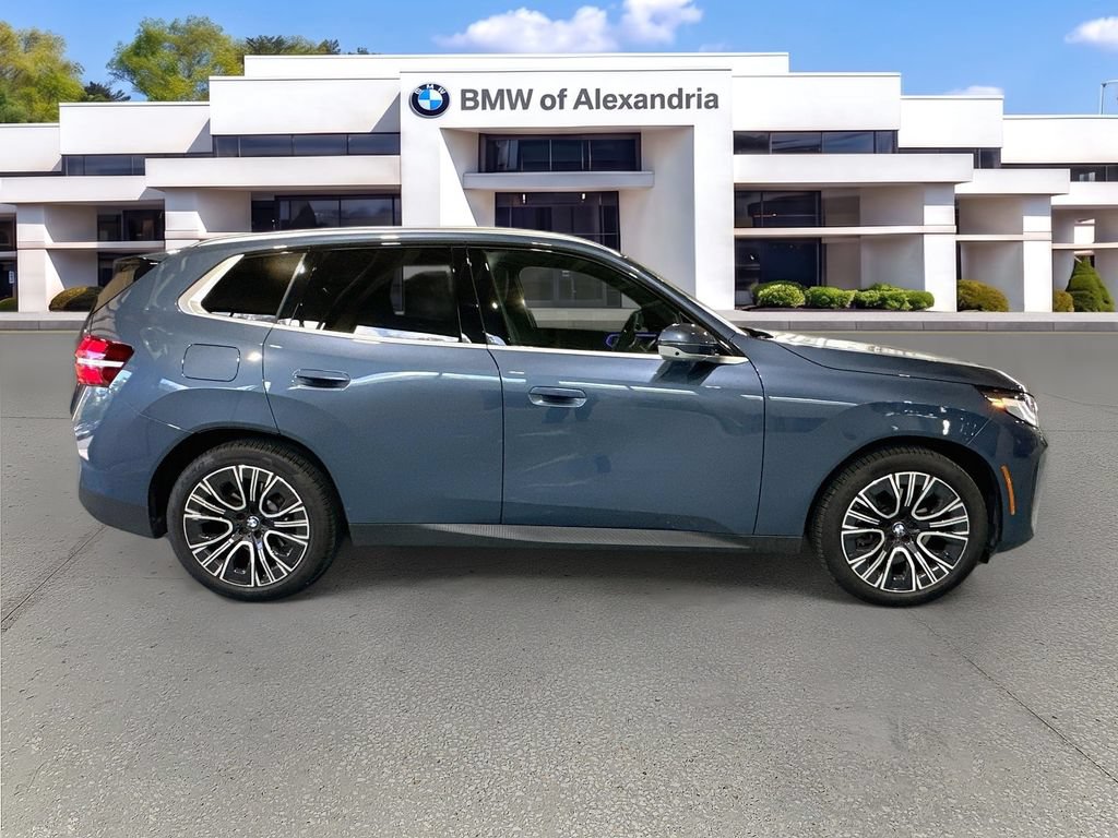 Used 2026 BMW X3 xDrive30i w/ Premium Package AWD/4WD image 4