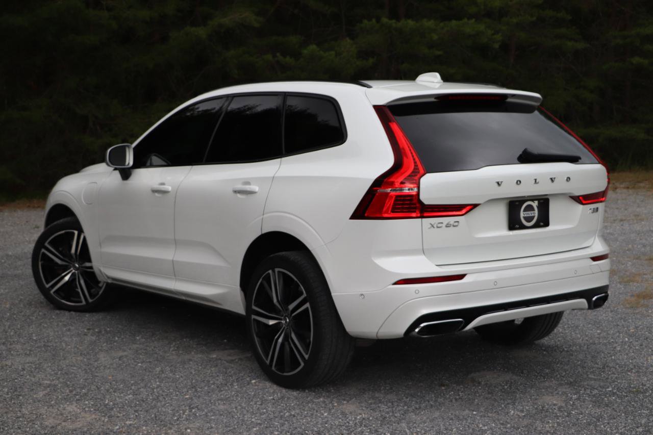 Used 2018 Volvo XC60 T8 R-Design w/ Convenience Package image 34