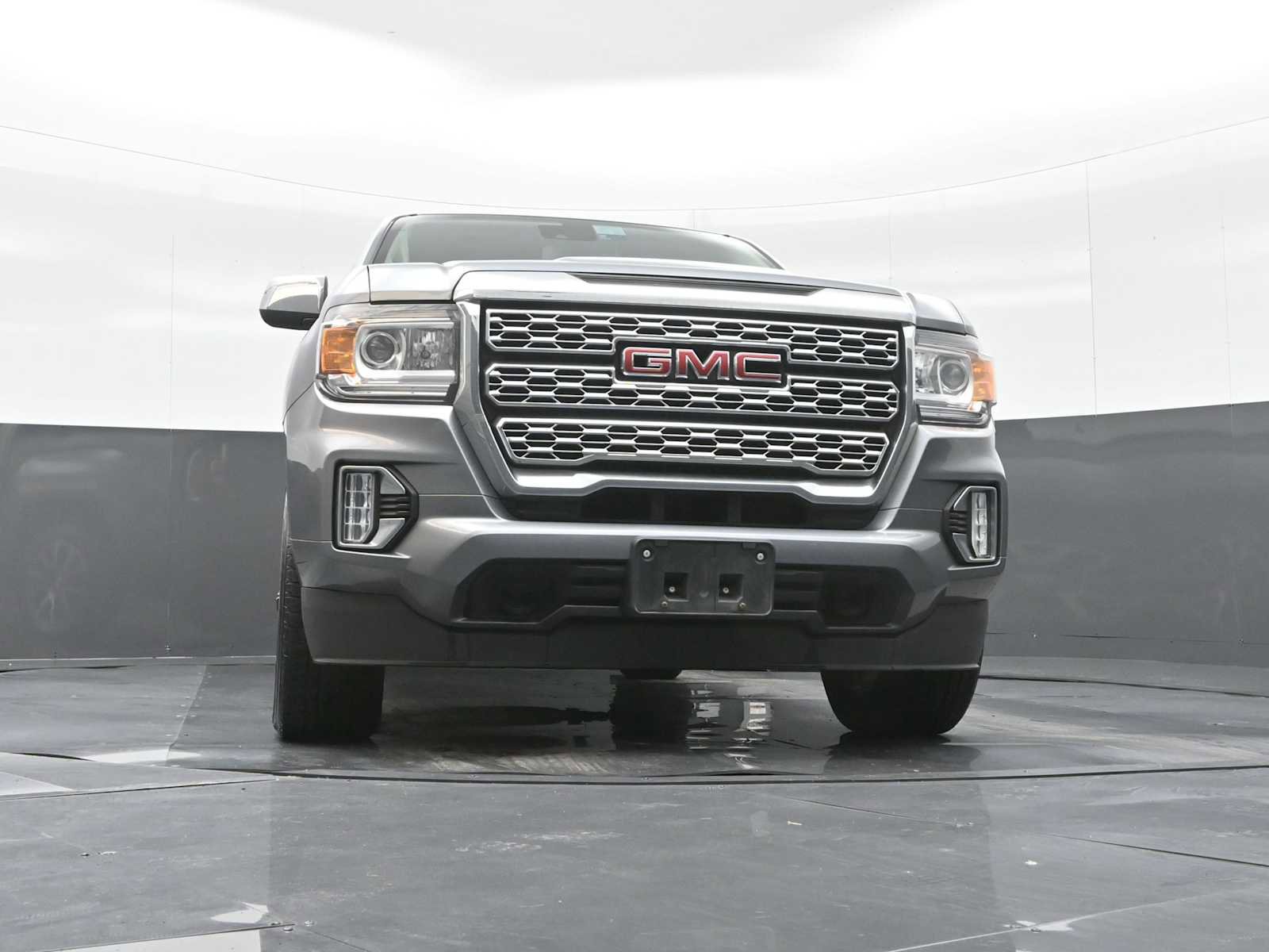 Used 2022 GMC Canyon Denali image 24