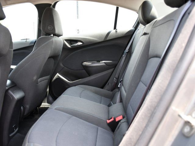 Used 2017 Chevrolet Cruze LT w/ Convenience Package FWD image 14