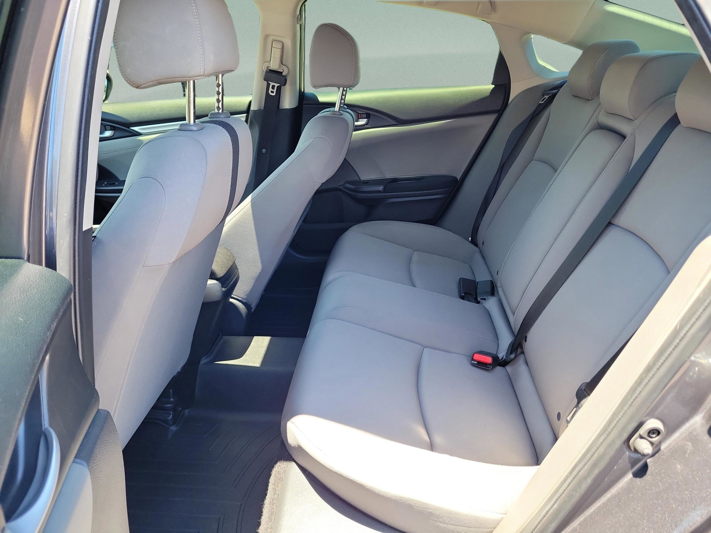 Used 2019 Honda Civic EX image 9