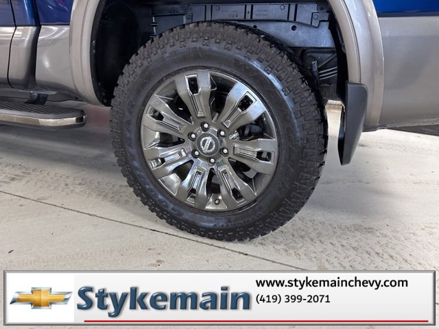 Used 2017 Nissan Titan Platinum Reserve image 9